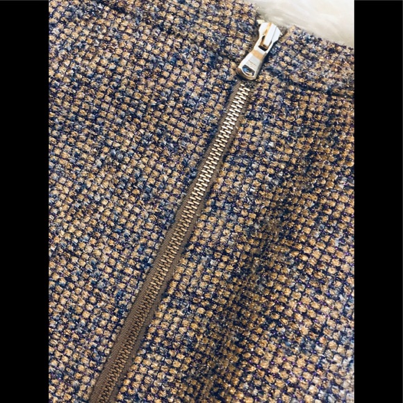 NWOT J Crew Pencil Skirt - Picture 2 of 3